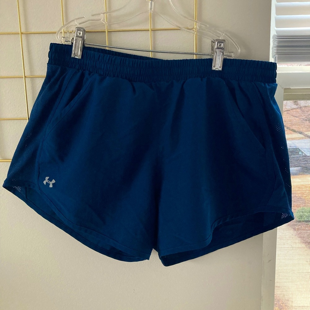 Navy Under Armour shorts